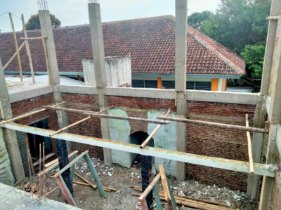 PEMBANGUNAN MASJID DJOKO KAHIMAN