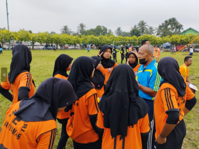 LOMBA VOLY HUT PGRI