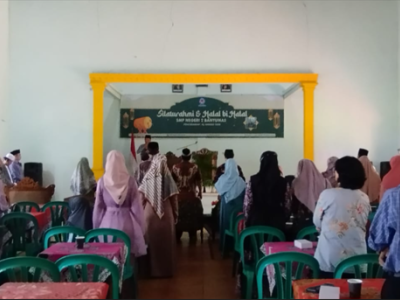 Silaturahmi Keluarga Besar SMP N 2 Banyumas 27 April 2023 (Idul Fitri 1444H)