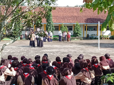 PENYAMPAIAN VISI-MISI